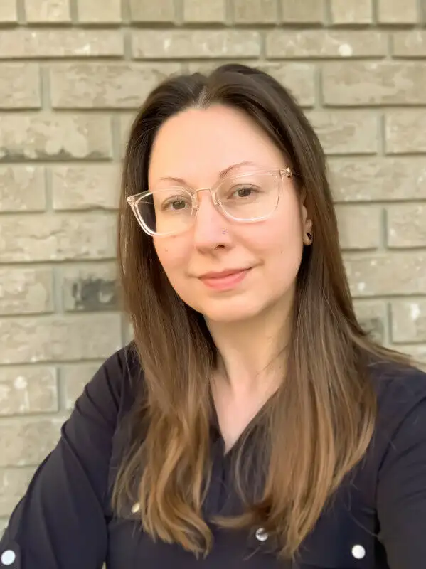 Fun English Lessons with Experienced Tutor (12+ yrs)64291503555203121