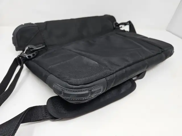 Targus 15.6" Grid High-Impact Slipcase525760337260718083