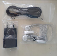 Authentic BlackBerry wired Earbuds USB cable and wall charger