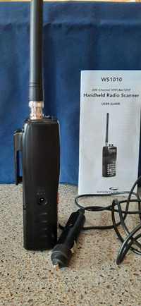 Whistler. WS 1010.  Handheld Radio ,Scanner