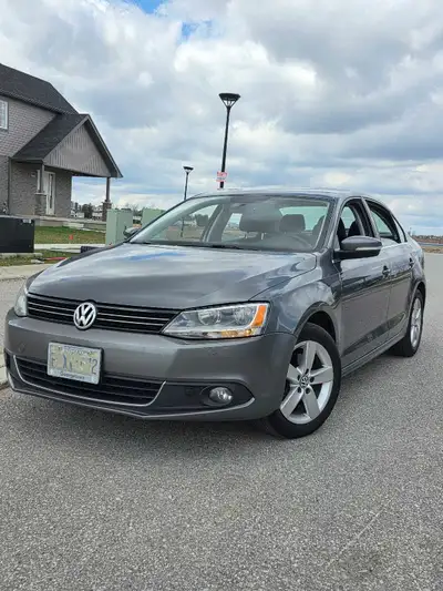 2011 Volkswagen Jetta 2.5 – Well Maintained – Runs Great Selling my 2011 Volkswagen Jetta with the r...