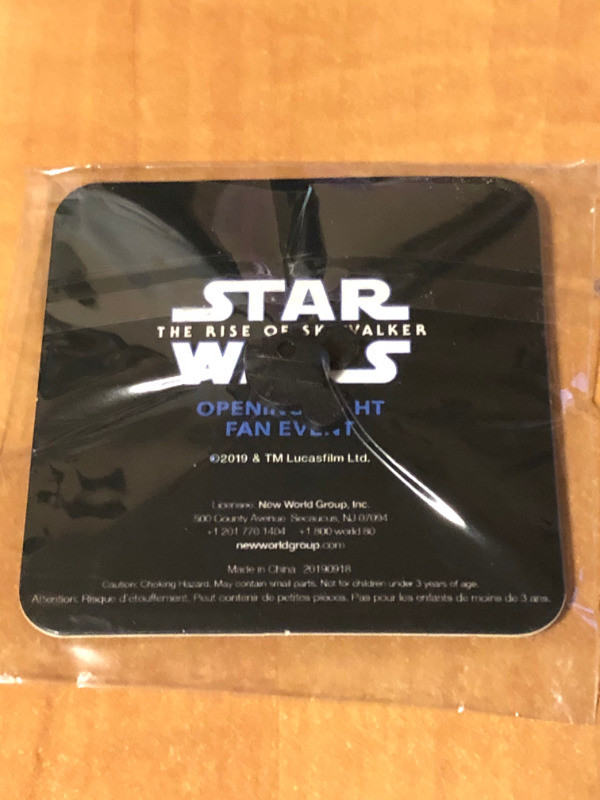 Disney Star Wars The Rise of Skywalker Pin in Arts & Collectibles in St. Albert - Image 2