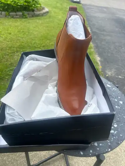 Chelsea Boots size 11, View more