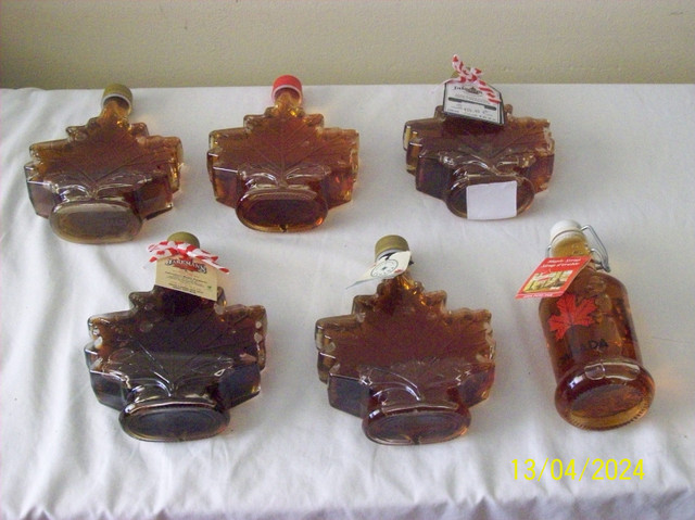 set of 6 maple syrup 250ml #0725 in Arts & Collectibles in City of Toronto
