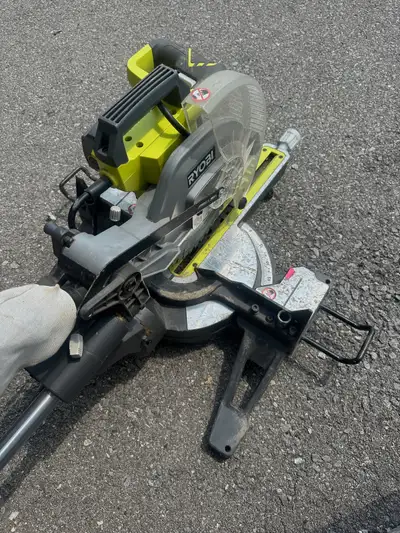 Ryobi 10-inch sliding compound mitre saw for sale. Great saw for renovations, framing, trim work, fl...