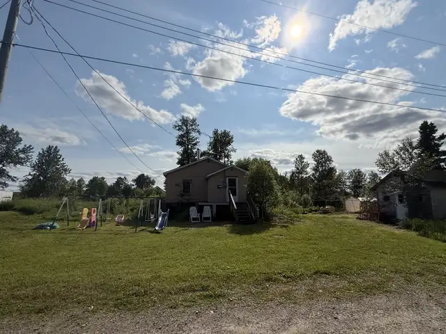 Cottage for sale in Missanabie ON 3-lots package in Houses for Sale in Sault Ste. Marie - Image 4