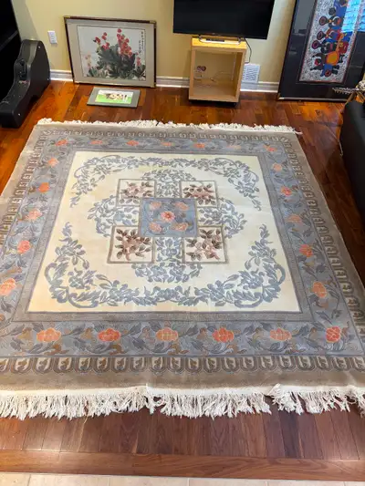 Vintage floral Aubusson hand-tufted wool area rug, View more