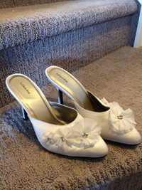 NEW white pumps