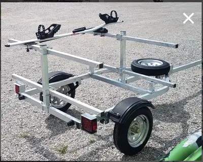 TR15-GLV-RT Two Level Tree & Low Centre Mast Galvanized welded steel frame construction with retract...