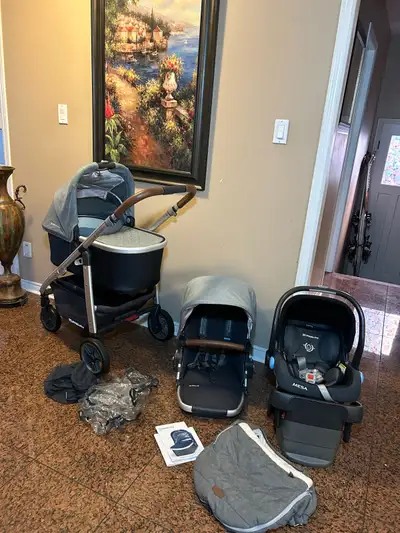 Uppababy Cruz stroller with bassinet , car seat , View more