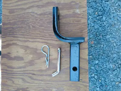 1 1/4inch towing ball mount with bolt and lock key