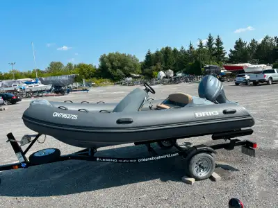 The BRIG EAGLE 380 is a compact hi-spec performance RIB. This boat comes with w/ 2018 Yamaha F40 out...