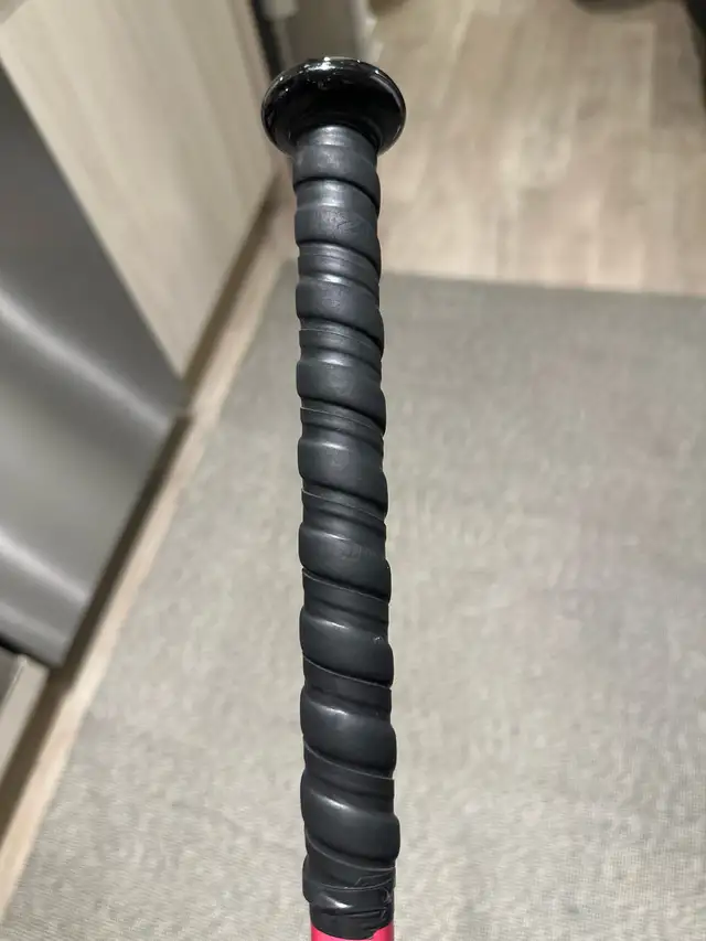 Mizuno Youth Hot Metal Tee Ball Alloy Baseball Bat in Baseball & Softball in City of Toronto - Image 9