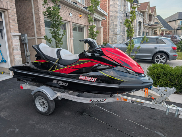 Kawasaki STX 160 LX with Audio in Personal Watercraft in Markham / York Region