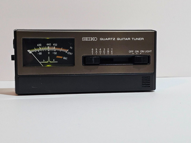 SEIKO QUARTZ GUITAR TUNER in Guitars in St. Catharines