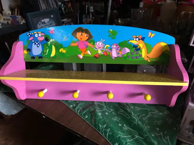 Dora Shelf 