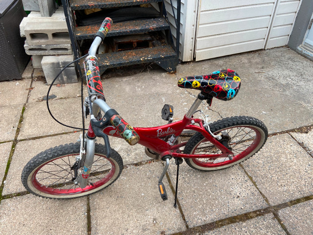 Vélo 18 pouces pour fille dans Enfants  à Laval/Rive Nord - Image 2