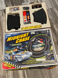 Tyco midnight chase race car set 1992