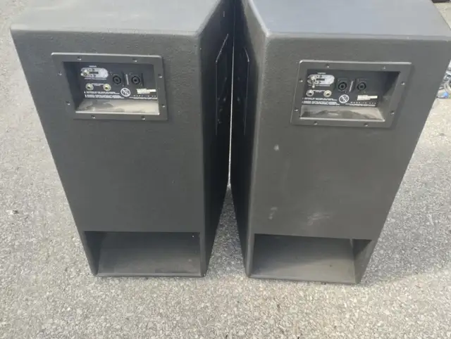 Cerwin Vega V153 3-way passive pa speakers in Other in City of Toronto - Image 6