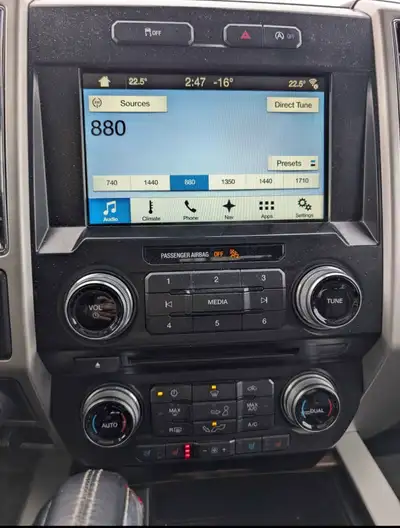 PRIVATE SALE! 2017 Ford F-150 Lariat SuperCrew 4x4 EcoBoost - Mint Condition Selling my 2017 Ford F-...