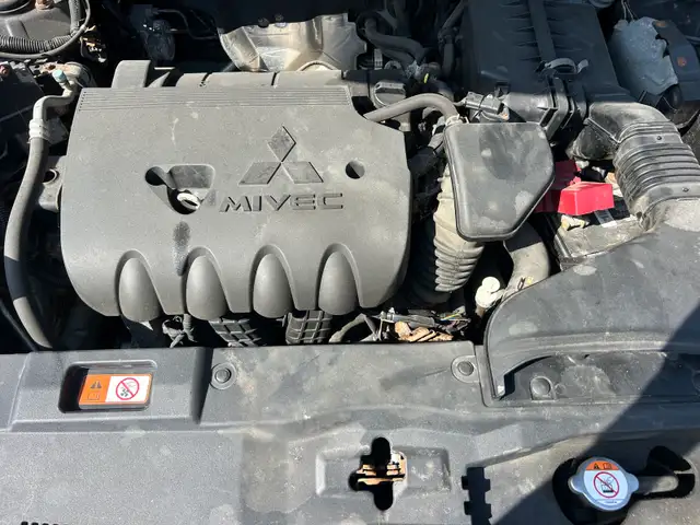 2015 Mitsubishi Outlander545693773910528005