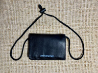 Roots Athletics Wallet (Geniume leather)