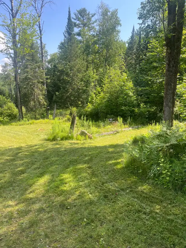 waterfront property Lac Du Cerf in Land for Sale in Ottawa - Image 5