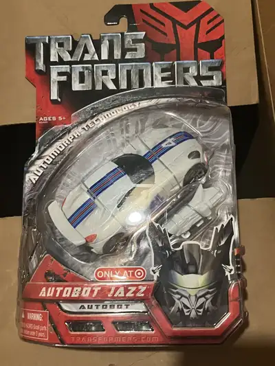 Mint NO KIJIJI MSGS call 5148123723 Jay