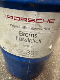  Porsche brake fluid dot4 30 gallon