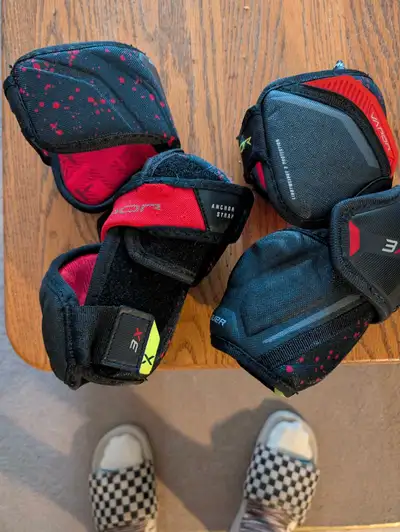 Bauer elbow pads , View more