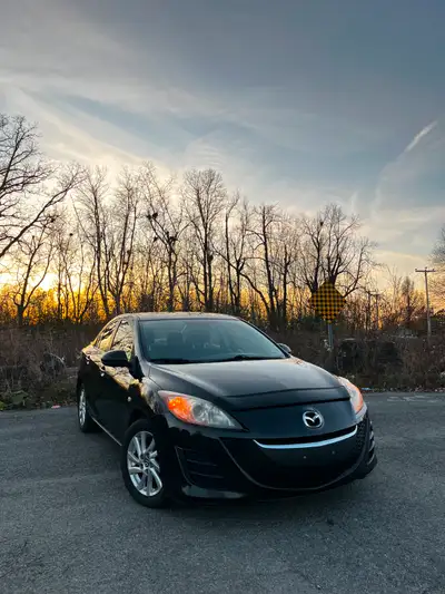 **PRICE IS FIRM. QUICK SALE. CAR IS LOCATED IN Longueuil** 2010 Mazda 3 GS, manual transmission 161,...
