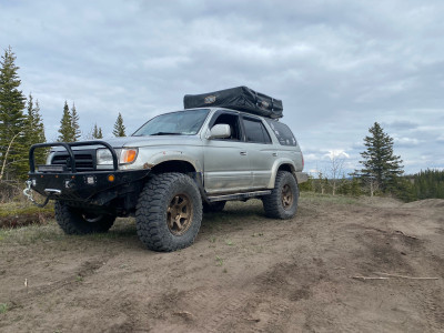 2000 Toyota 4Runner Limited - Adventure Ready
