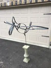 Iron Bird Sculpture 