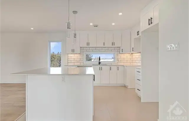 3 Bedroom / One Bathroom in Long Term Rentals in Ottawa - Image 8