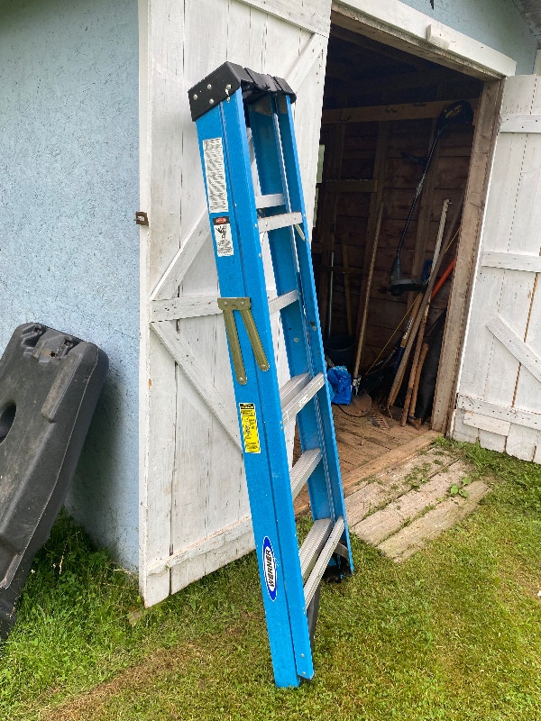 6FT STEP LADDER Ladders & Scaffolding Charlottetown Kijiji