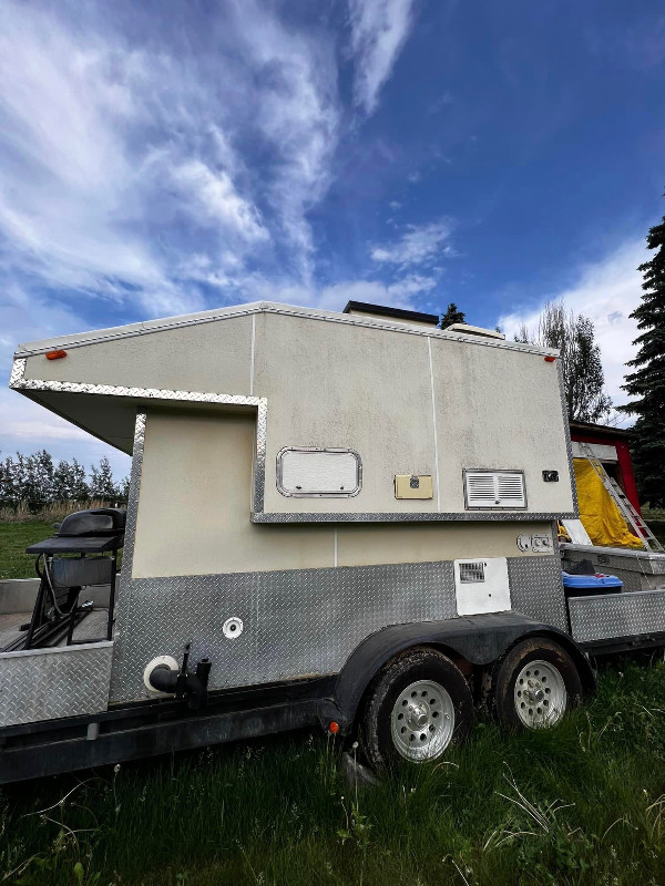 Toy hauler trailer in Travel Trailers & Campers in Red Deer - Image 3