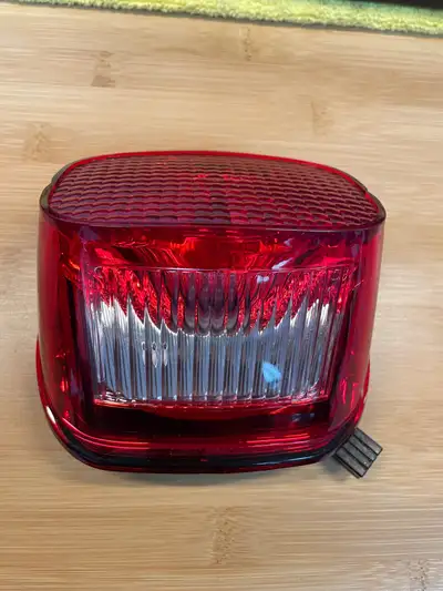 Take off from 2007 Dyna Streetbob. Will fit other models. Asking$25