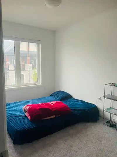 One bedroom available for rent sharing or personal for Girls.