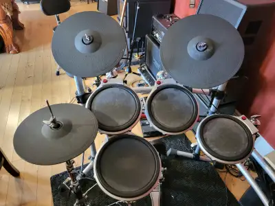 Yamaha DTXTREME iis, View more