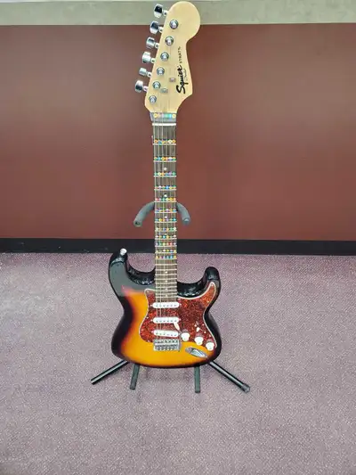 Squier Strat, View more