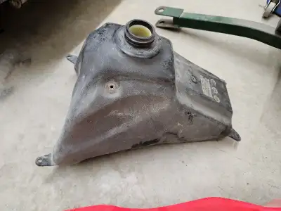 1 tank off of crf150f no leaks Other tank off of crf150r, no leaks Not sure which bike seat and side...