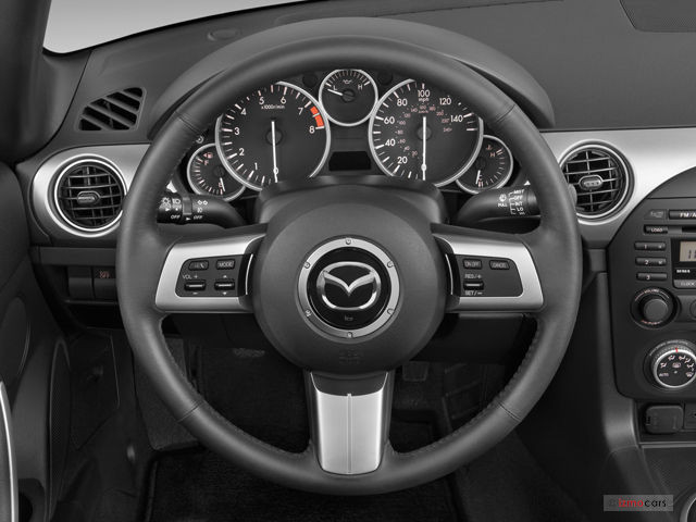 2009 Mazda Miata Convertible in Cars & Trucks in Ottawa - Image 3