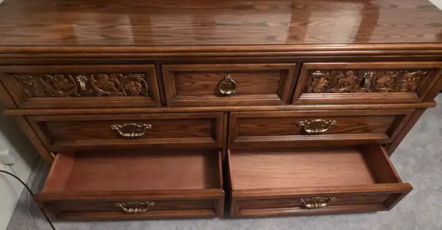 Queen Size Wood Bed Frame, Dresser With 3 Way Mirror. in Beds & Mattresses in Kelowna - Image 10