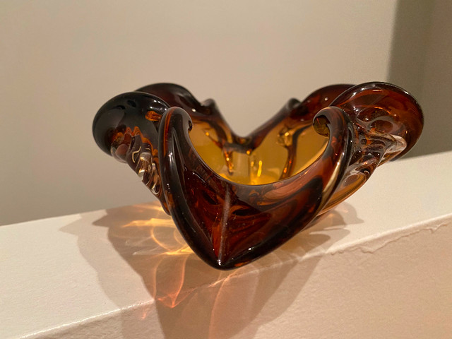 Vintage 50s Murano Glass Ashtray in Arts & Collectibles in Ottawa