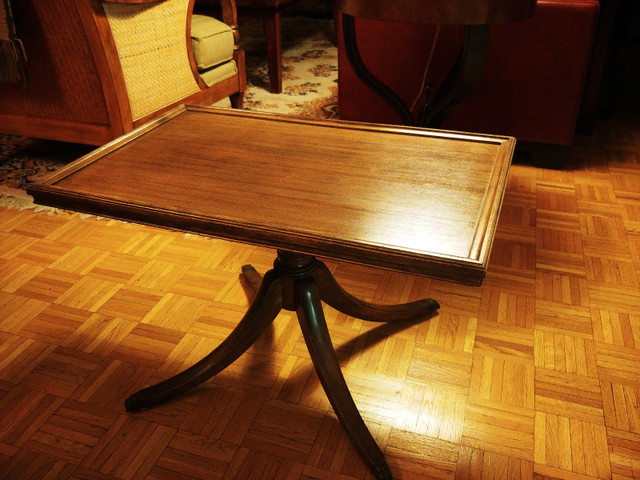 Table de salon merisier Vintage Cherry Wood Coffee table dans Tables basses  à Ville de Montréal - Image 4