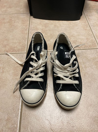 Converse All Star Women’s Size 9 - Black and White
