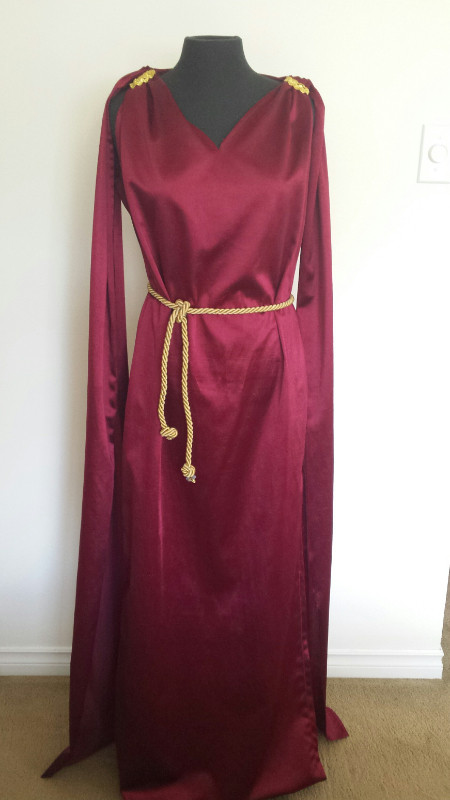 Roman / Greek Goddess or Medusa Halloween Costume in Costumes in Kitchener / Waterloo - Image 2