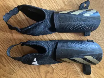 Adidas kids soccer shin guards size medium, View more