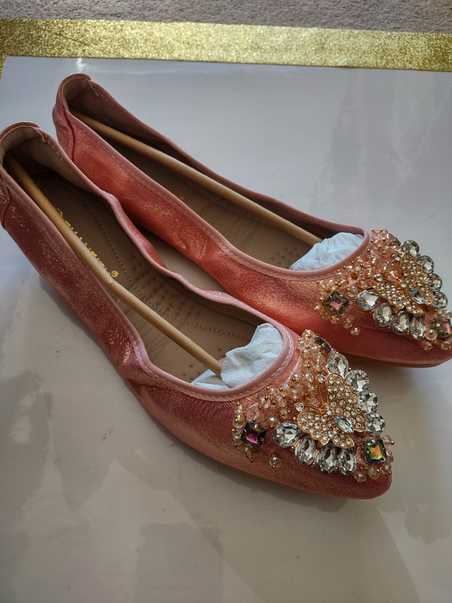 Women's shoes size 11, guansitu, Kanata, ottawa in Women's - Shoes in Ottawa - Image 3