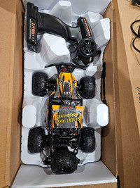 1/18 RC Truck Brushless  4X4 NEW IN BOX 